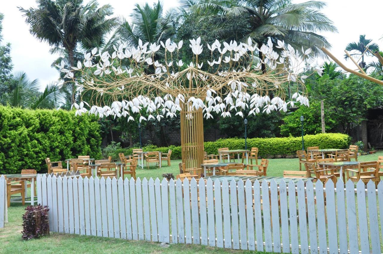Seed Resort Shrīrangapattana 外观 照片